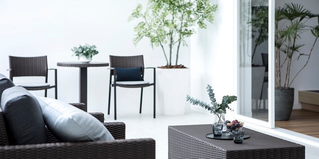 屋外用家具～テラス・バルコニー用のソファ・チェア・テーブルシリーズ