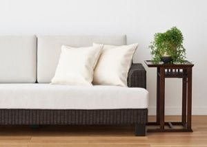 クッションカバー (クリーンレザー)～艶やかな本革の質感を表現した