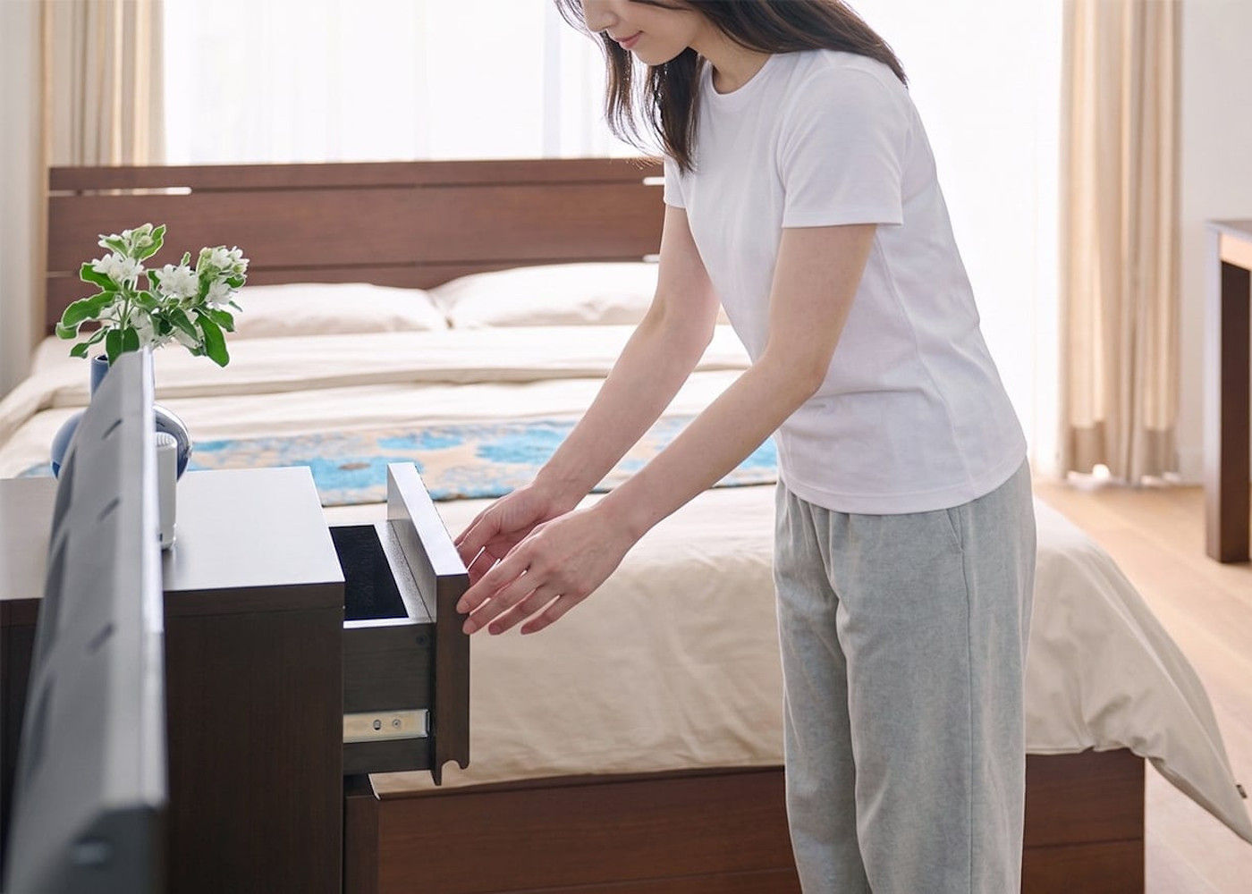 家具の修理・メンテナンス特集 - 家具を修理して長く大切に使う方法～リペアやリフォームの内容・修理料金を紹介～