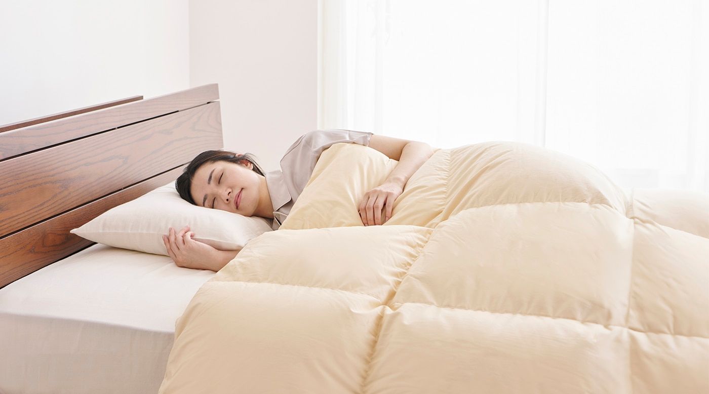 羽毛布団の選び方 ～軽量性・通気性に優れた快眠アイテム～