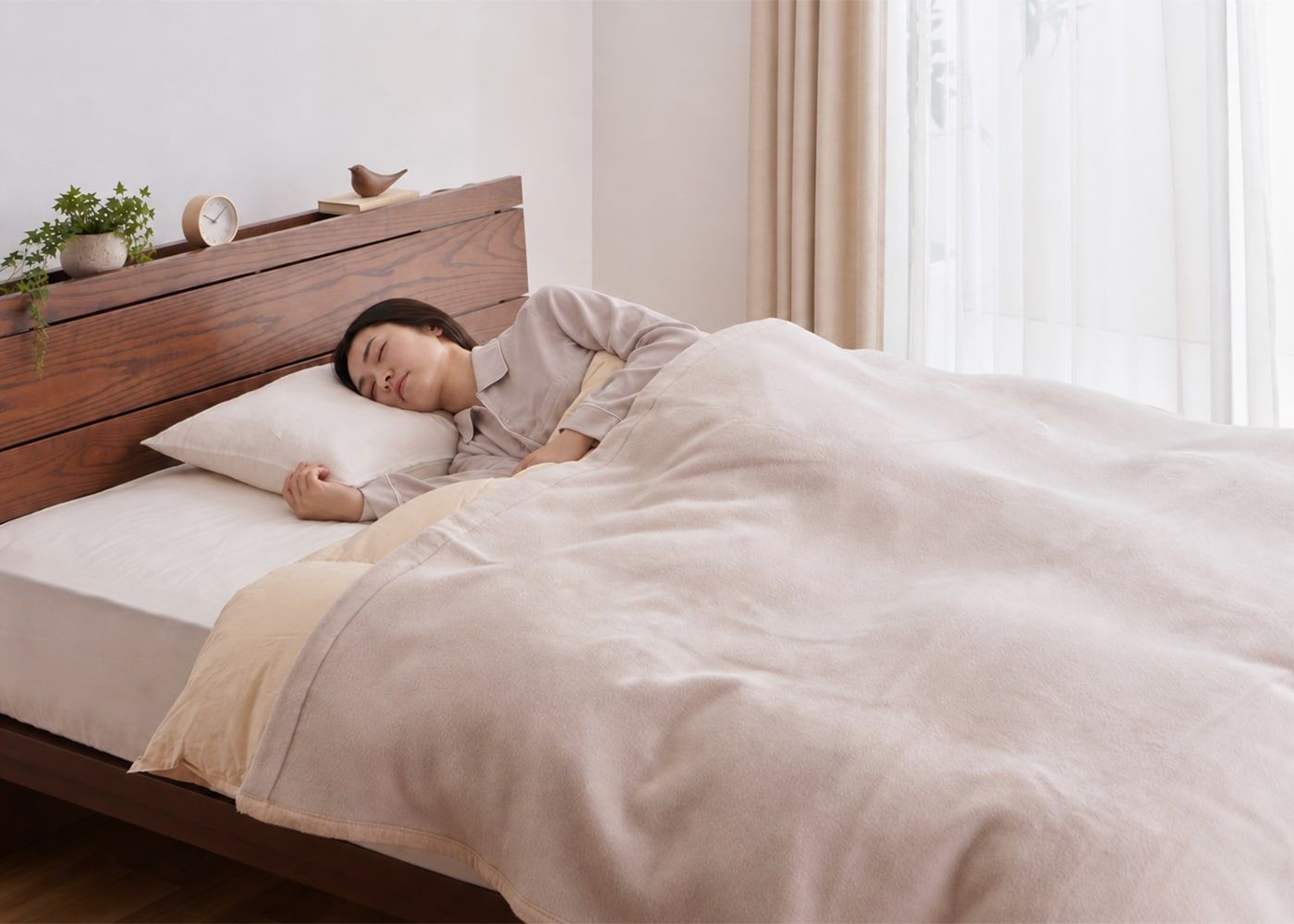 ベッドに快適な睡眠を作り出す寝具の選び方