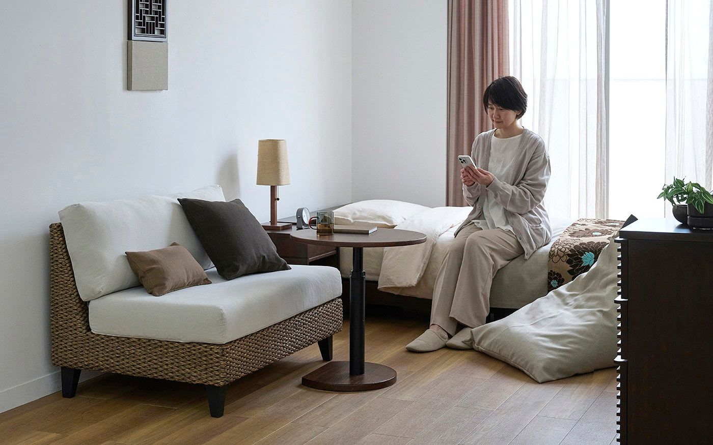 【1人～2人暮らし】狭い間取りに合うコンパクト家具の選び方