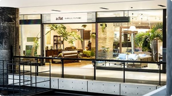 a.flat 大阪梅田店