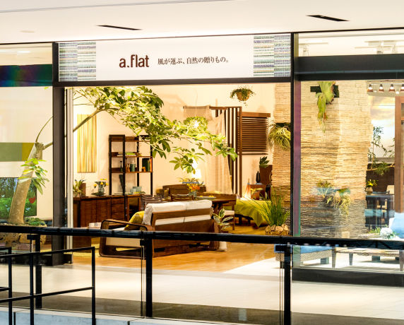 a.flat 大阪梅田店