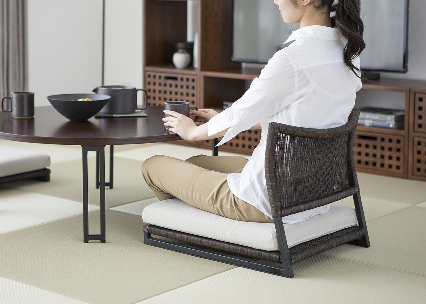 ラウンド・ローテーブルセット 座椅子2脚～和モダンデザインの丸い円形 