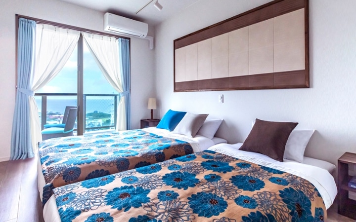 沖縄の海や空を彩るリゾートホテルの家具・インテリアコーディネート実例：画像18
