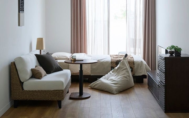 No.282：6畳ワンルームをベンチソファで快適 & 省スペースづくり：画像2