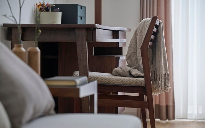 No.284：一人暮らしに温もりを。無垢材家具で整えた8畳ワンルーム：画像9