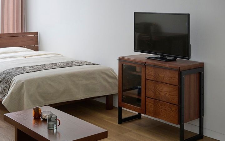 No.284：一人暮らしに温もりを。無垢材家具で整えた8畳ワンルーム：画像15