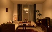 No.291：10畳ワンルームを彩る。大人女子のパープルインテリア：画像13