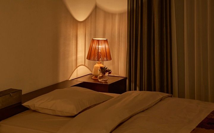 No.291：10畳ワンルームを彩る。大人女子のパープルインテリア：画像12