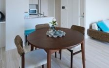 No.303：海風が通り抜ける家。家族の笑顔が広がるリゾートリビング：画像12