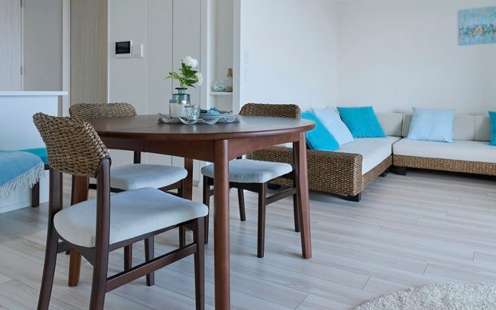 No.303：海風が通り抜ける家。家族の笑顔が広がるリゾートリビング：画像18