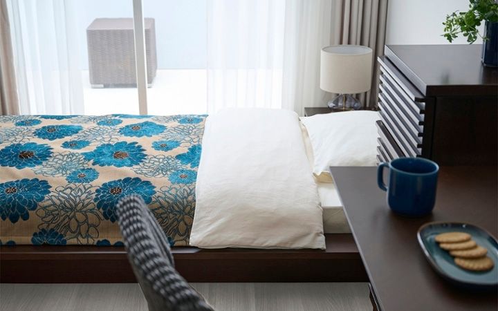 No.305：ブルー×ホワイトの清涼感。8畳で叶える爽やかなくつろぎ：画像14