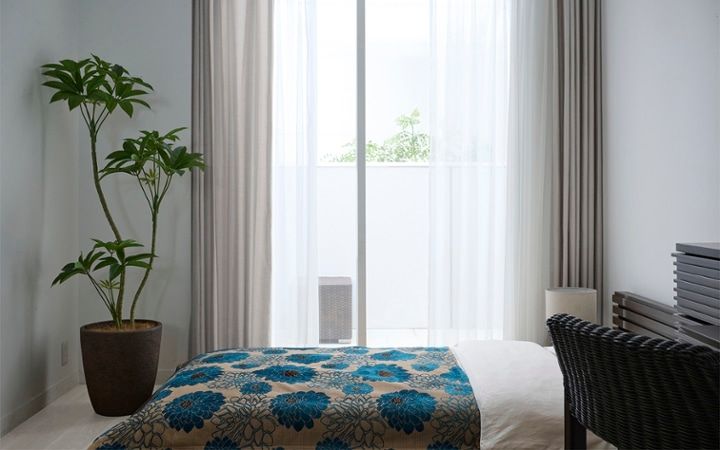 No.305：ブルー×ホワイトの清涼感。8畳で叶える爽やかなくつろぎ：画像17