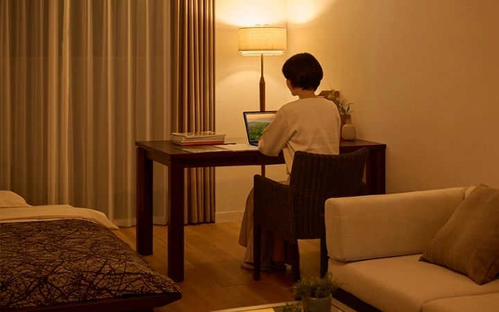 No.314：ローソファと床座。視線を低くして広がる、ゆとりの空間