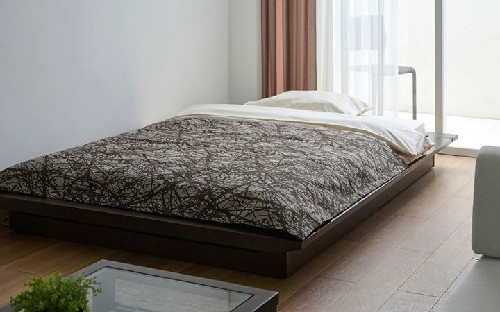 No.314：ローソファと床座。視線を低くして広がる、ゆとりの空間：画像24