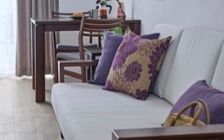 No.323：紫と花柄で魅せる。12畳を贅沢に使う大人コーデ：画像4