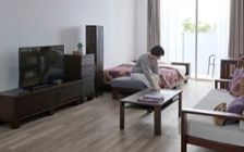 No.323：紫と花柄で魅せる。12畳を贅沢に使う大人コーデ：画像10