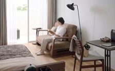 No.340：とびきりくつろげる場所に。ハイバックソファが主役の8畳：画像2