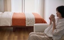 No.350：色と柄で遊ぶ。オレンジがアクセントの元気になれるお部屋：画像4