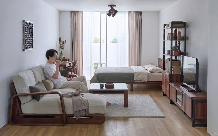 No.360：上質なソファで深いくつろぎ。木の温もりに包まれる暮らし：画像2